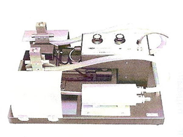 SN-480-3×2T 人工呼吸器(比率可變型)